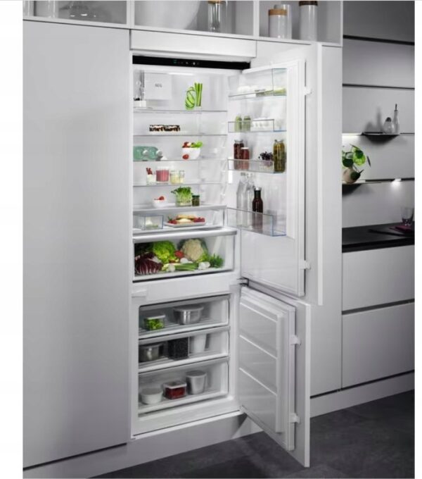 Lodówka AEG-Electrolux AEG NSC8M191DS Lodówka MultiSpace CustomFlex 188,4 cm  925 956 012
