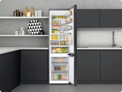 Lodówka Samsung Bespoke RB38C7B6AB1
